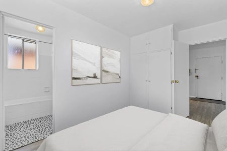 Live Where the City Plays! Bridge Road Vibes, MCG Roars-Home Sorted! FIRST INSPECTION 15TH OF NOVEMBER! - Photo 4