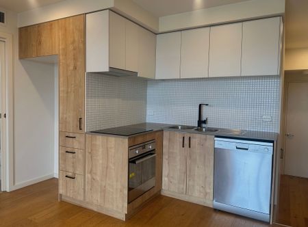 Modern Apartment - Electricity Bills Included - Photo 3