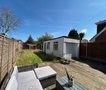 3 bedroom semi-detached house to rent - Photo 6