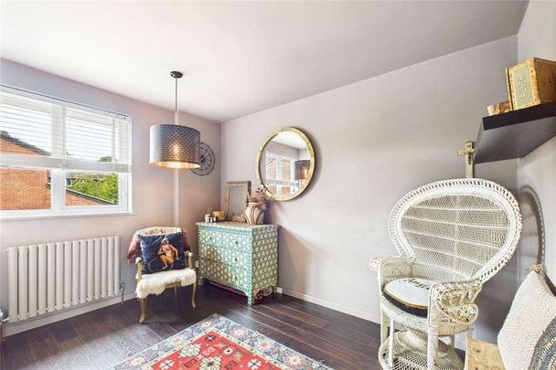 Gainsborough, Bracknell, Berkshire, RG12 - Photo 1