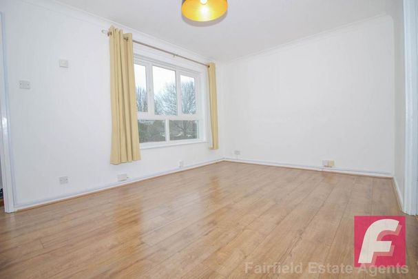 2 bedroom maisonette to rent - Photo 1