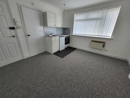 Gladstone Road, Poole - Photo 3