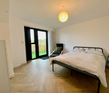 Courtney Road, Kingswood - Photo 6