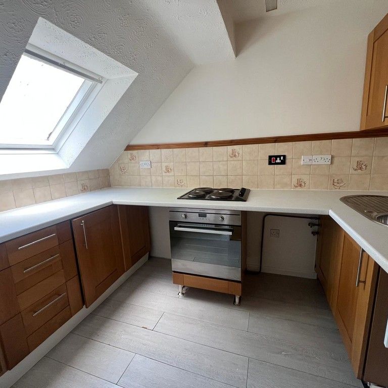 King James Way, Royston - Photo 1