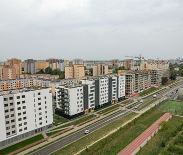 Świeżo wykończone 2 pokoje na Gocławiu, 2x garaż - Photo 2