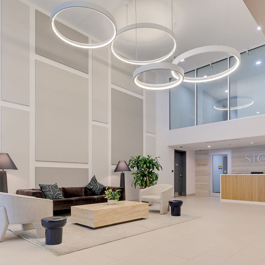 Story of Rideau & Chapel - Photo 1