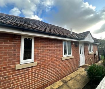 2 bedroom detached house to rent - Photo 3