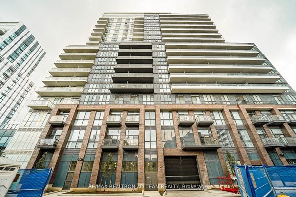 For Lease - 38 Honeycrisp Crescent Unit# 2003, Vaughan, Ontario - Photo 1