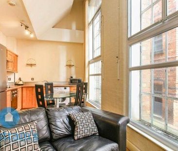 1 bedroom in a house share to rent - Photo 1