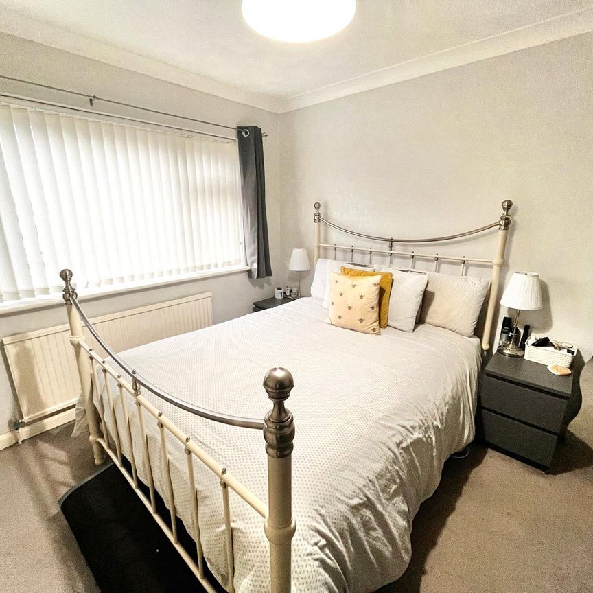 Little Wakering Road, Barling Magna, SS3 0LR - Photo 1