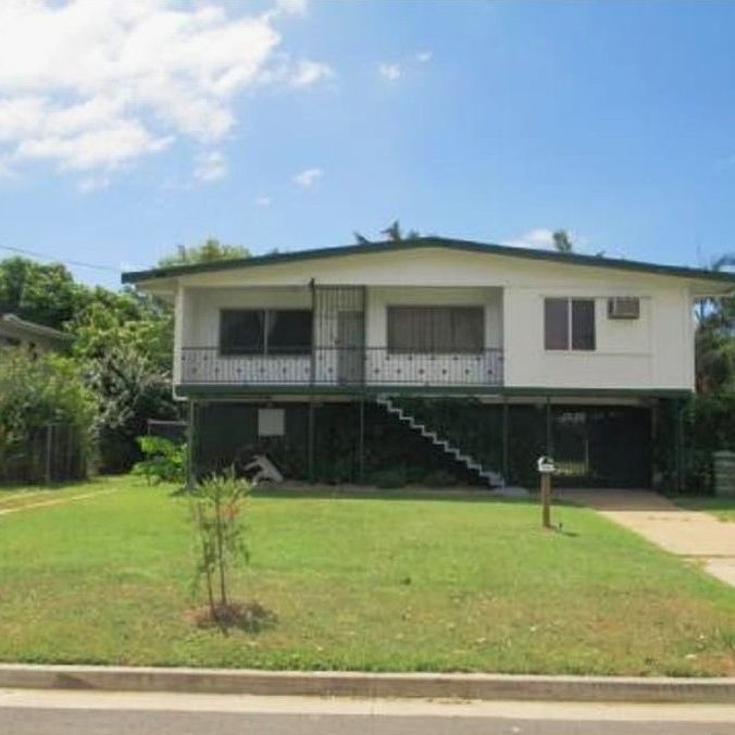 19 Hibiscus Street, Cranbrook QLD 4814 - House For Rent | Domain - Photo 1