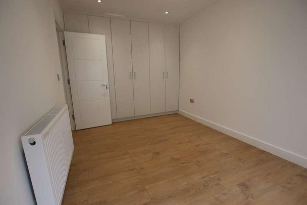 Purley Rise, Purley, CR8 - Photo 1