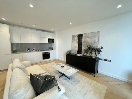 3 Bed Flat, Josephine House, NW10 - Photo 2