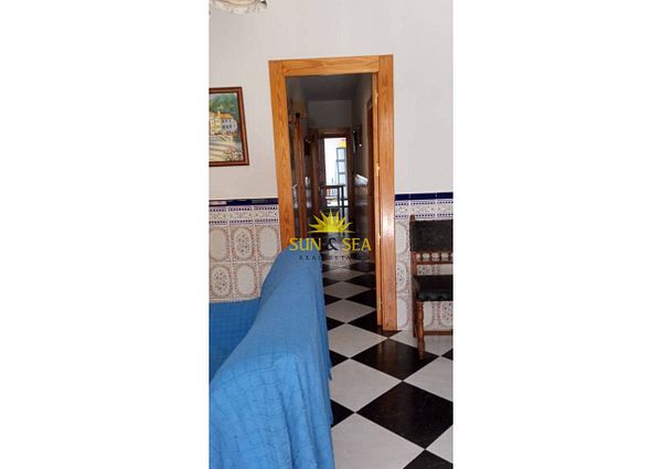 GROUND FLOOR RENTAL IN TORRE DE LA HORADADA, 3 BEDROOMS AND 2 BATHROOMS