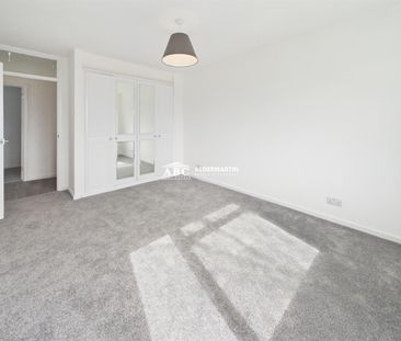 Stratton Close, HA8 6PL, Edgware - Photo 3