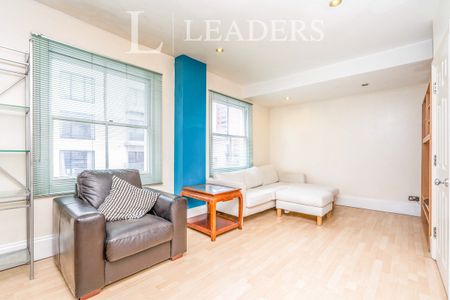 2 bedroom apartment to rent Canute Castle, 2 Royal Crescent Road, Southampton, SO14 - Photo 3