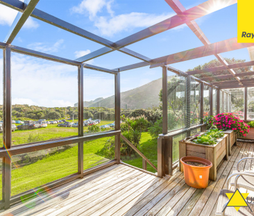 276 Bethells Road, Bethells Beach - Photo 2