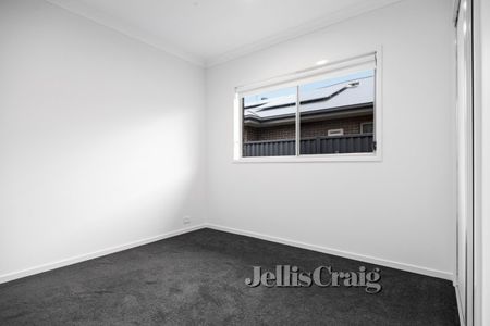 43 Wexford Street, Alfredton - Photo 5