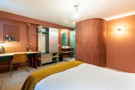 Room at Rue du Viaduc 15 - Photo 4