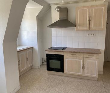 Location Appartement 2 pièces 44m² LE CREUSOT 71200 - Photo 4