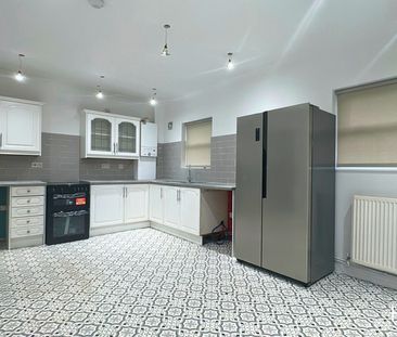 Aigburth Road, Liverpool, L17 4JS - Photo 3