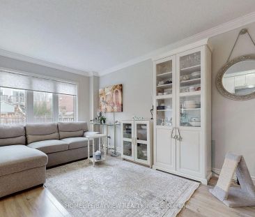 Condo Townhouse For Lease | N9255432 - Photo 5