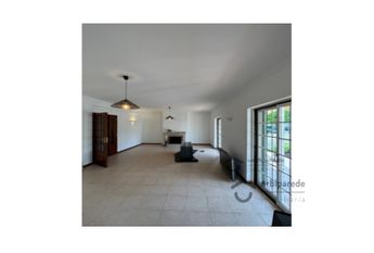 Apartamento T4 em Lisboa
