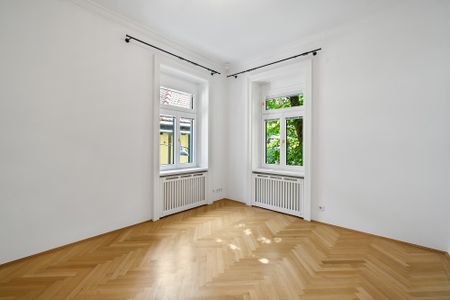 Elegantes Wohnen in historischer Villenetage - Photo 5