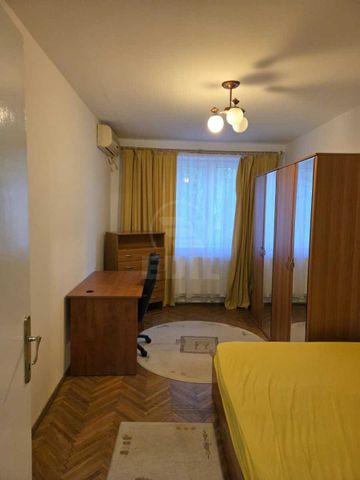 Apartament de Închiriere 3 camere, APCJ360225 - Fotografie 4