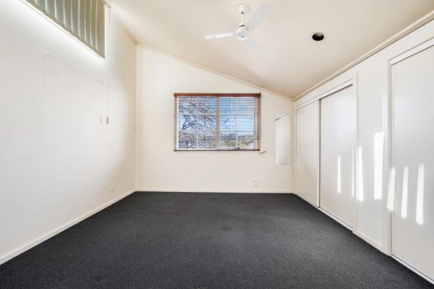 Unit 6/121-123 Yarra Street, Abbotsford. - Photo 1