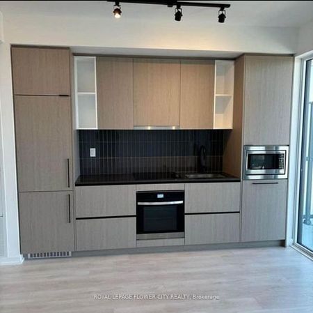 For Lease - 1285 Dupont Street Unit# 1807, Toronto, Ontario - Photo 4