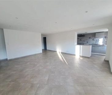 Location appartement 4 pièces - 80.32m² à Rives (38140) - Photo 4
