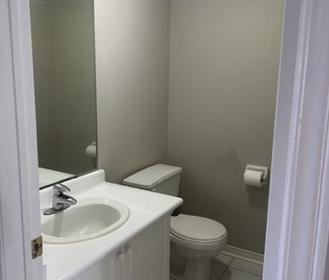 For Lease - 58 Louana Crescent Unit# 46, Vaughan, Ontario - Photo 5