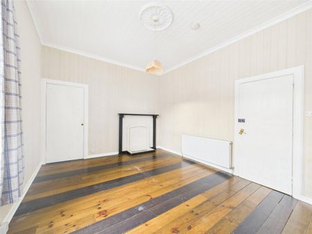 4 bedroom apartment to rent - Photo 2