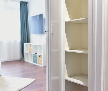 City Living - am Hansaring - Photo 4