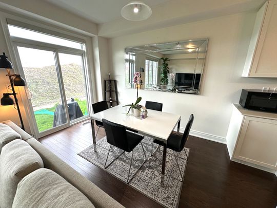 For Lease - 74 Phoenix Boulevard, Barrie, Ontario - Photo 1