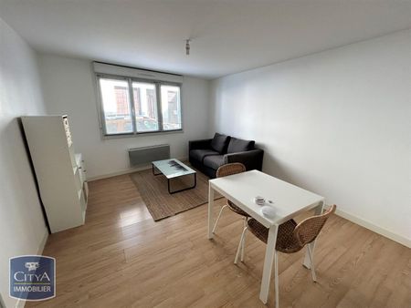 Location Appartement 2 pièces 41m² CHOLET 49300 - Photo 2