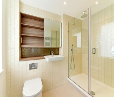 3 bedroom terraced house to rent - Photo 6