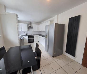 5 bedroom terraced house to rent - Photo 1