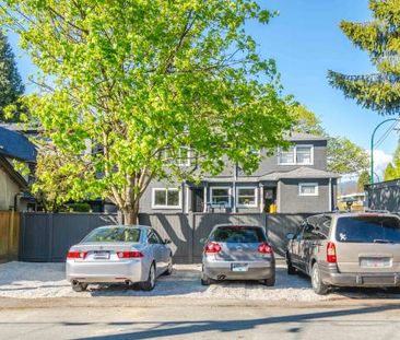 Kitsilano - Laundry - Gas Stove - Big Yard - Private - Townhouse - Photo 3