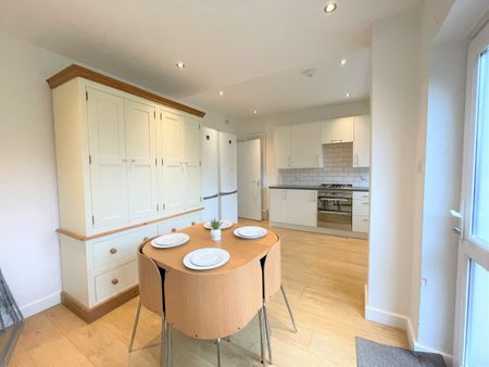 Double Ensuite room - Photo 4