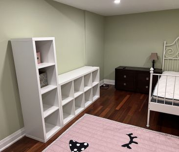 For Lease - 15 Kenneth Wood Crescent, Toronto, Ontario - Photo 3