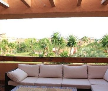 Luxury Flat for rent in Estepona, Spain - Photo 3