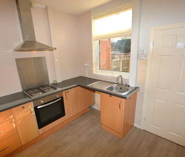 2 bedroom terraced house to rent - Photo 6