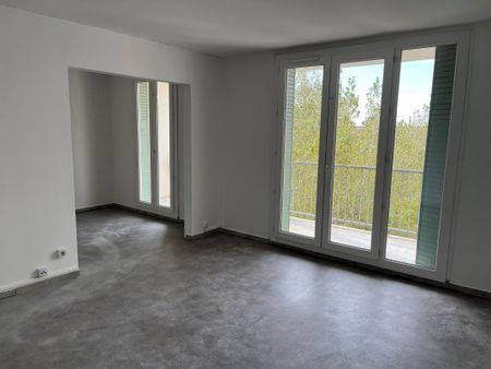 Appartement T4 avec balcon - Photo 3