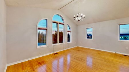 For Lease - 6991 Roundwood Court, Mississauga, Ontario - Photo 2