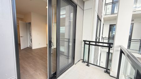 For Lease - 3250 Carding Mill Trail Unit# 408, Oakville, Ontario - Photo 4