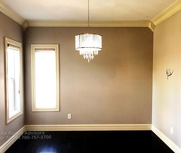 GORGEOUS 4 BED+DEN+BONUS ROOM HOUSE W/ DOUBLE ATTACHED GARAGE & BSM... - Photo 2
