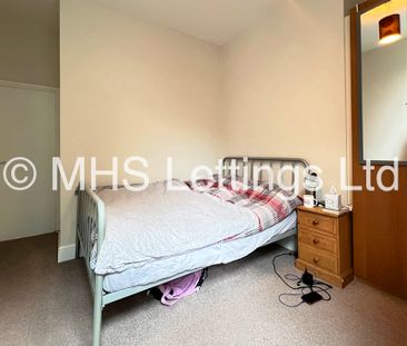 2 Bedroom Flat for rent in Victoria Road - Photo 1