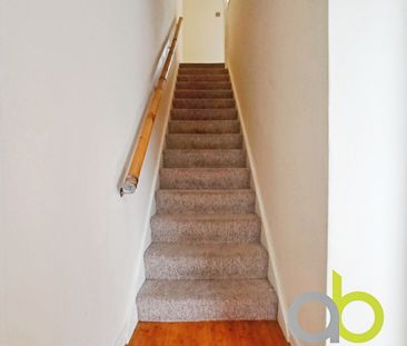 Bryon Gardens, Tilbury, rm18 - Photo 1